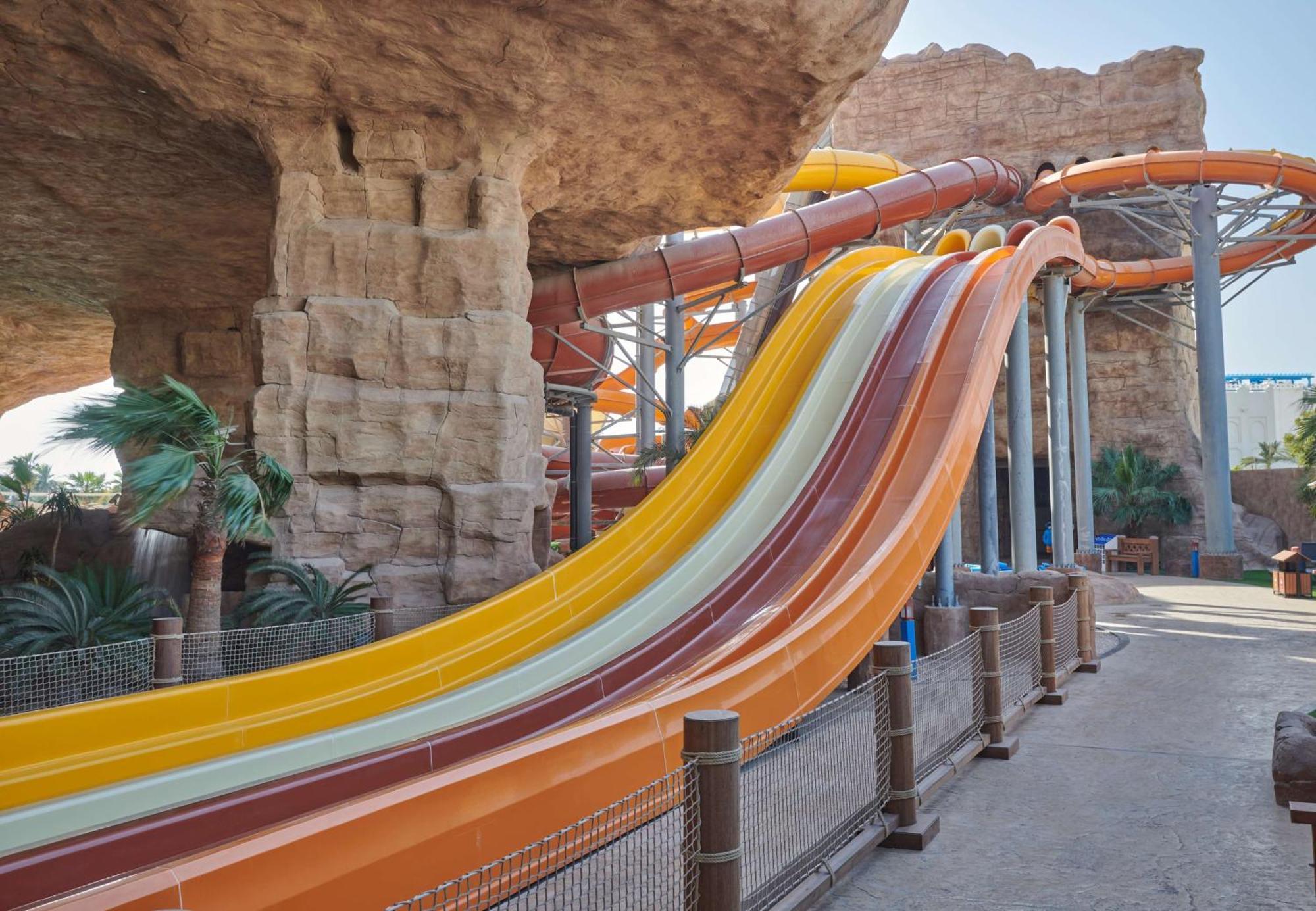 Hilton Salwa Beach Resort And Villas Abu Samra Exterior photo The 180-metre (590 ft) long slide